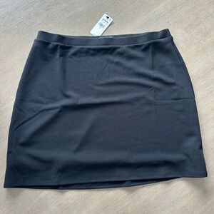 Express Classic Black lined Women's Skirt medium nwt